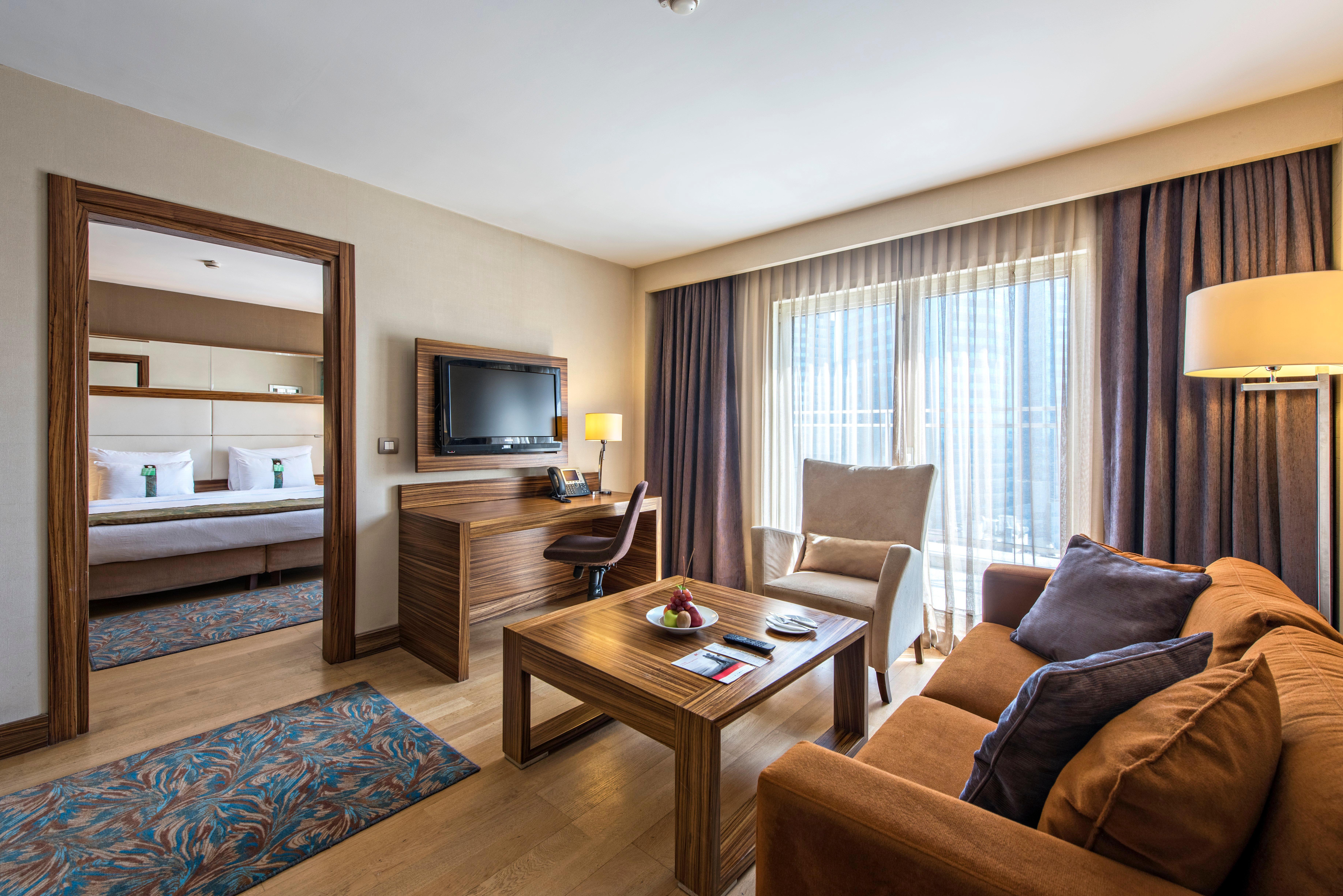 Holiday Inn Sisli By Ihg Κωνσταντινούπολη Εξωτερικό φωτογραφία